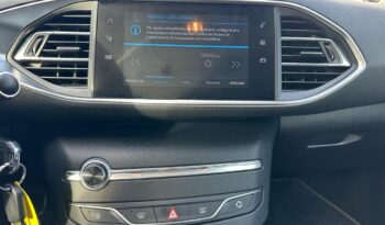 Peugeot 308 Active Pack 1.5 131cv pieno