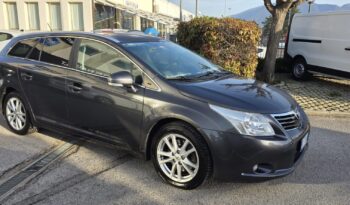 Toyota Avensis 2.2 Auto 150CV SW pieno