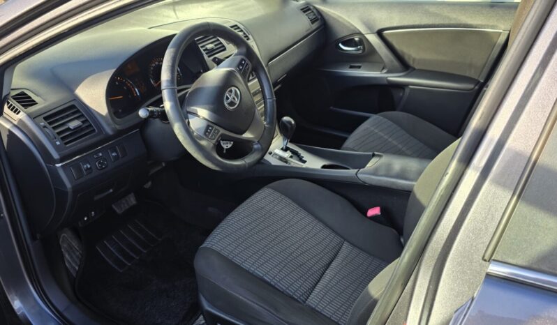 Toyota Avensis 2.2 Auto 150CV SW pieno