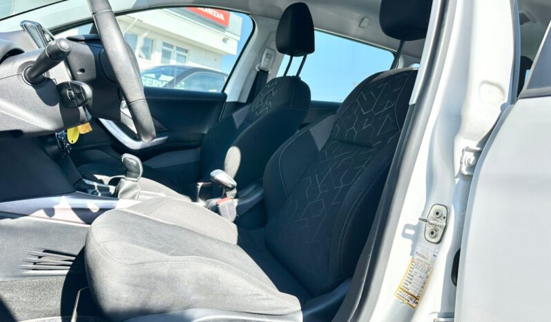 Peugeot 2008 Active 1.4hdi 68CV pieno