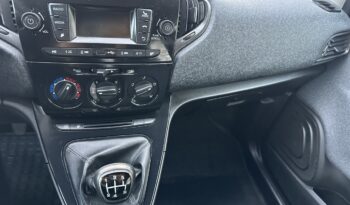 Lancia Ypsilon 1.2 GPL SIlver 69CV pieno