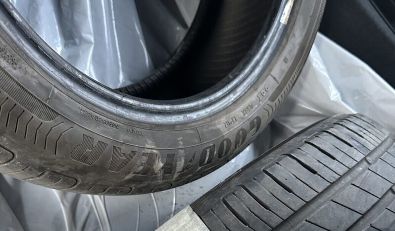 Lancia Ypsilon 1.2 GPL SIlver 69CV pieno