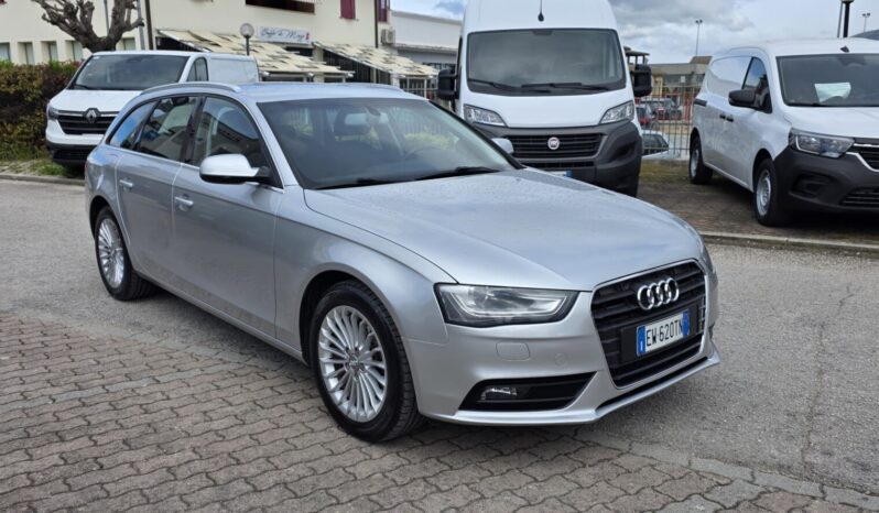 Audi A4 Avant 2.0 tdi Business 120CV pieno