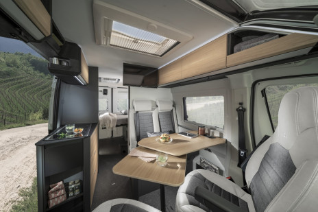 Adria_twin_interior